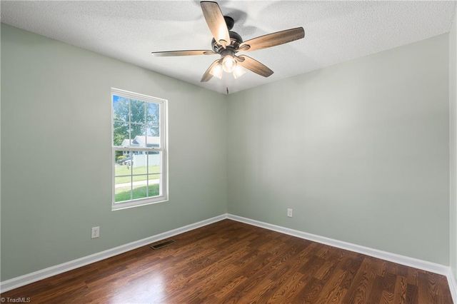 1650 Billy Drive, Winston-salem, NC 27107
