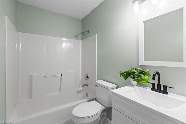 1650 Billy Drive, Winston-salem, NC 27107