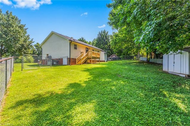 1650 Billy Drive, Winston-salem, NC 27107