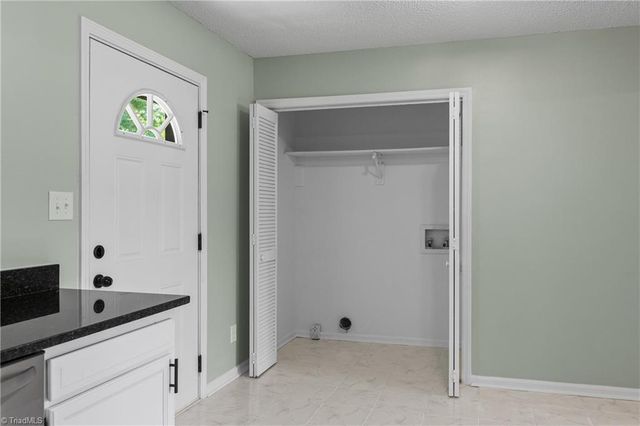 1650 Billy Drive, Winston-salem, NC 27107