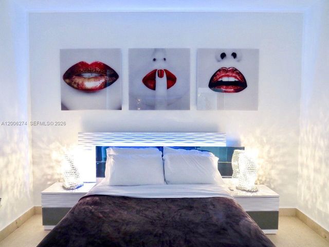 465 Brickell Ave 5704, Miami, FL 33131