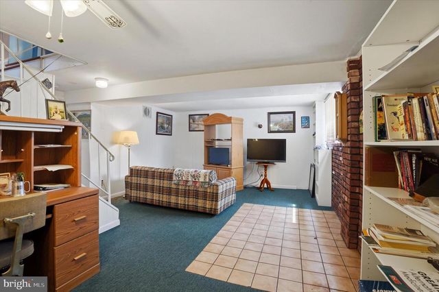 108 DURHAM RD, Newtown, PA 18940