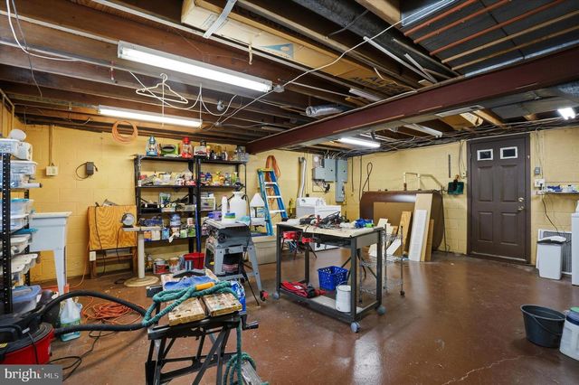 108 DURHAM RD, Newtown, PA 18940
