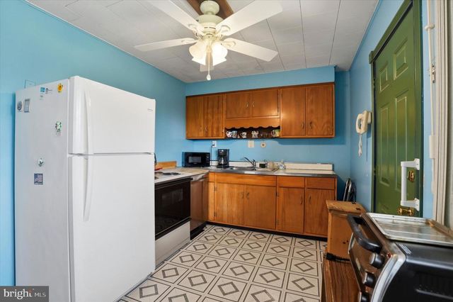108 DURHAM RD, Newtown, PA 18940