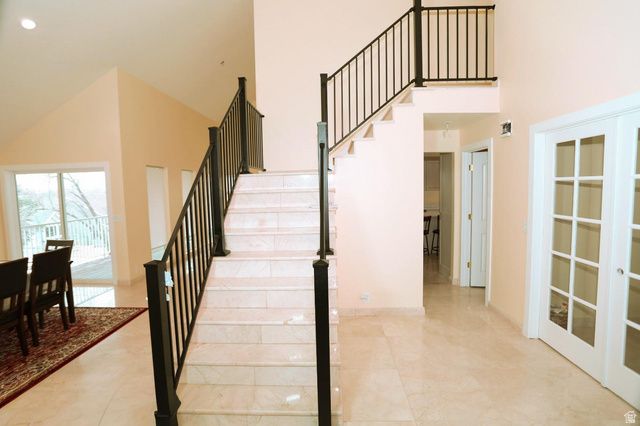 8068 S TWELVE DR, Sandy, UT 84094