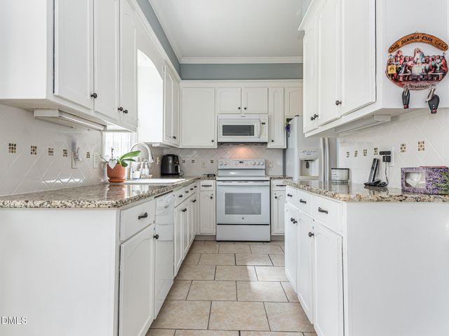 103 Stonebrook Drive, Clayton, NC 27520