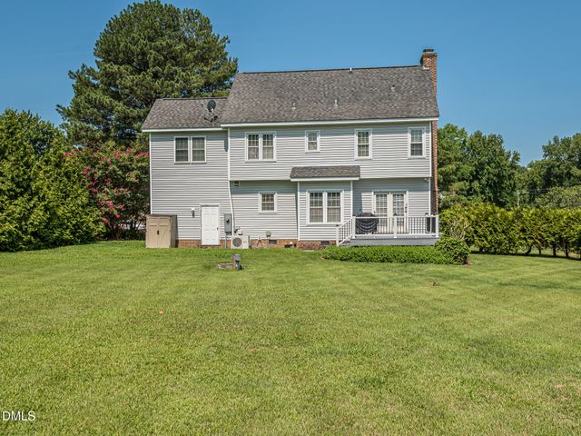 103 Stonebrook Drive, Clayton, NC 27520