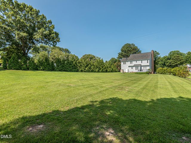 103 Stonebrook Drive, Clayton, NC 27520