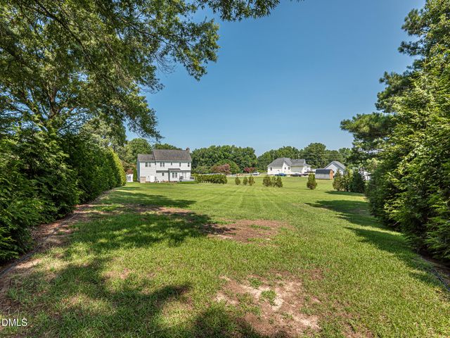 103 Stonebrook Drive, Clayton, NC 27520