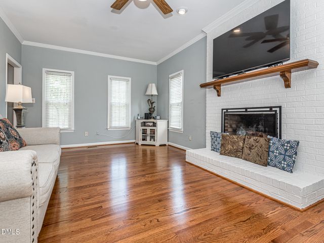 103 Stonebrook Drive, Clayton, NC 27520