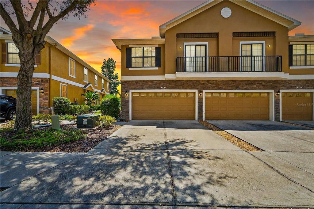 16431 KINGLETRIDGE AVENUE, Lithia, FL 33547
