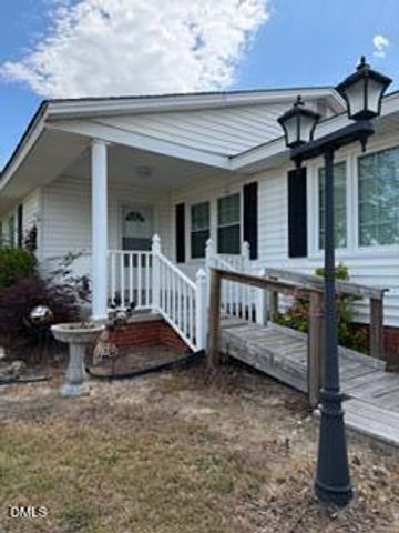 736 Core Road, Dunn, NC 28334