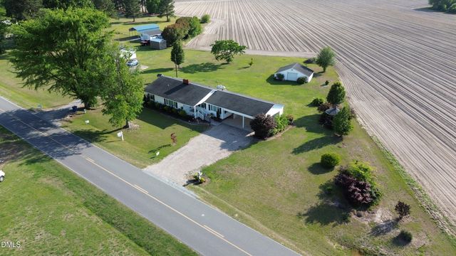 736 Core Road, Dunn, NC 28334