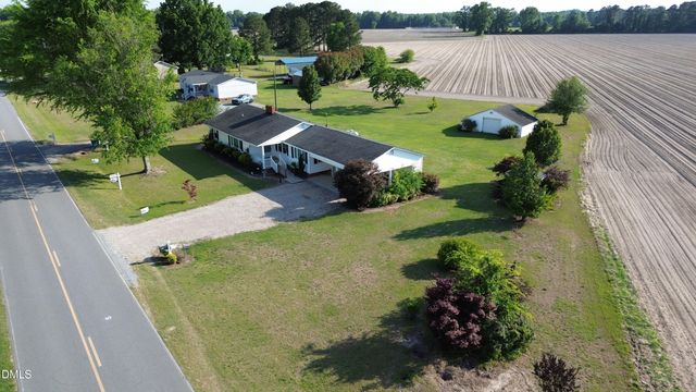 736 Core Road, Dunn, NC 28334