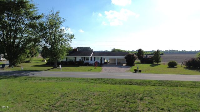736 Core Road, Dunn, NC 28334