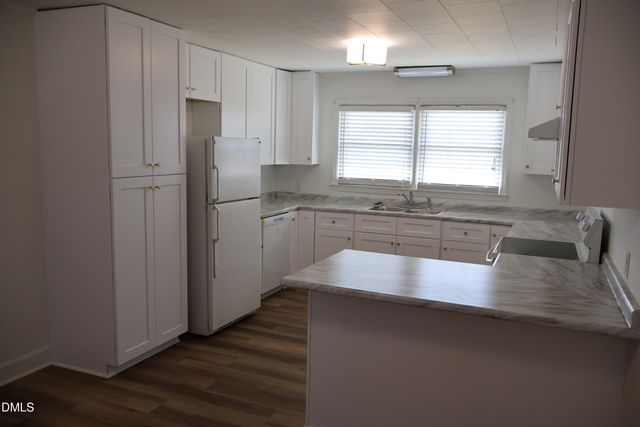 736 Core Road, Dunn, NC 28334
