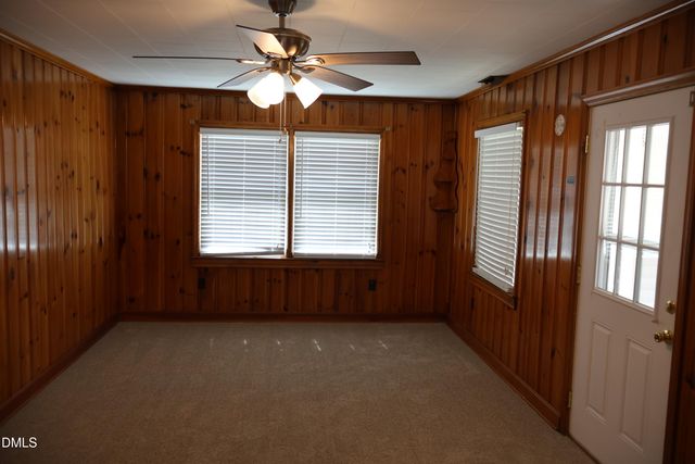 736 Core Road, Dunn, NC 28334