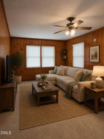736 Core Road, Dunn, NC 28334