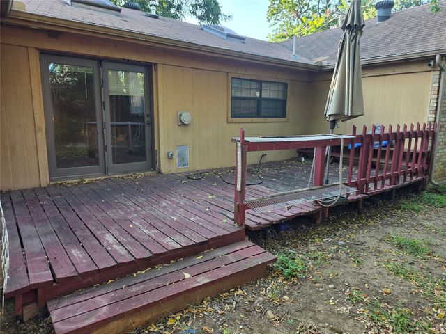 2216 Daisy Lane, Fort Worth, TX 76111
