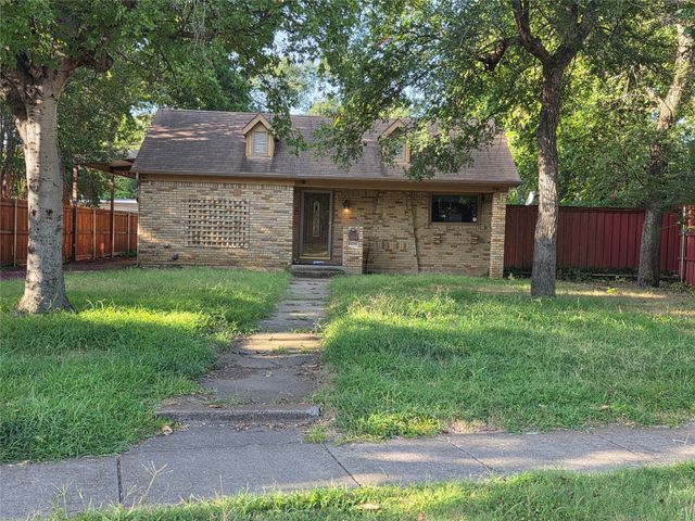 2216 Daisy Lane, Fort Worth, TX 76111