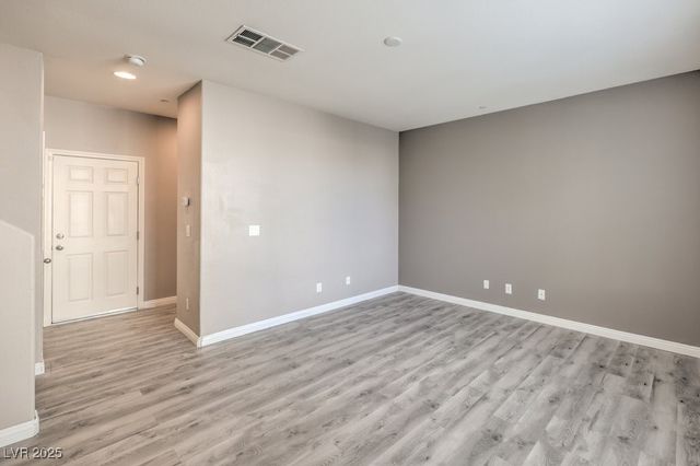 4516 Townwall Street, Las Vegas, NV 89115