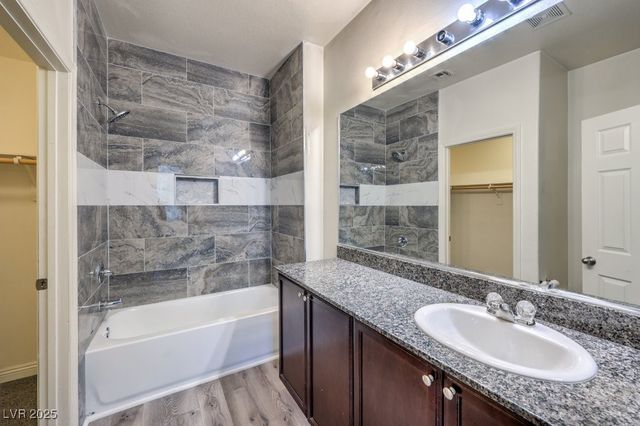 4516 Townwall Street, Las Vegas, NV 89115