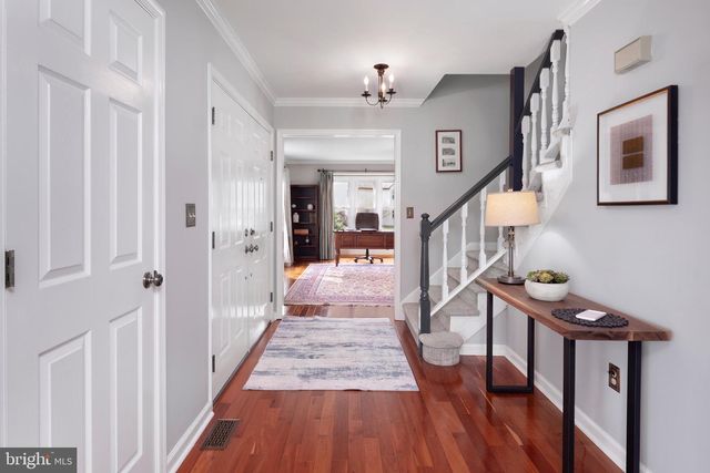 6 GREENFIELD DR N, Princeton Junction, NJ 08550