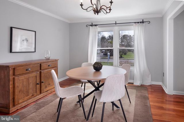6 GREENFIELD DR N, Princeton Junction, NJ 08550