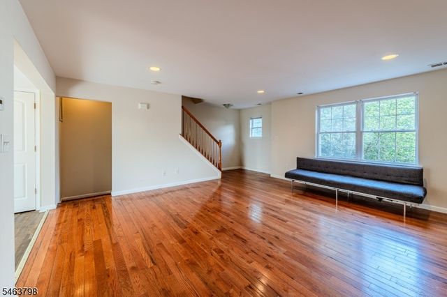 24 Alerica Ln 24, Franklin Twp., NJ 08873