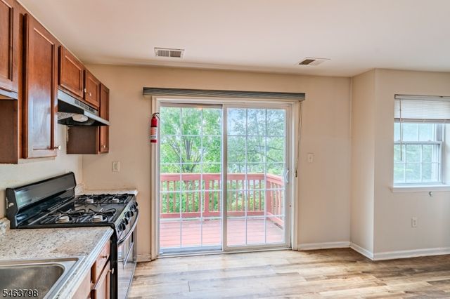 24 Alerica Ln 24, Franklin Twp., NJ 08873