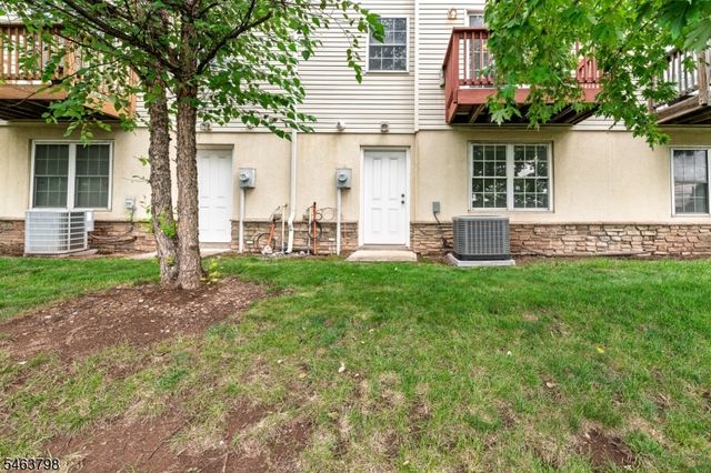 24 Alerica Ln 24, Franklin Twp., NJ 08873