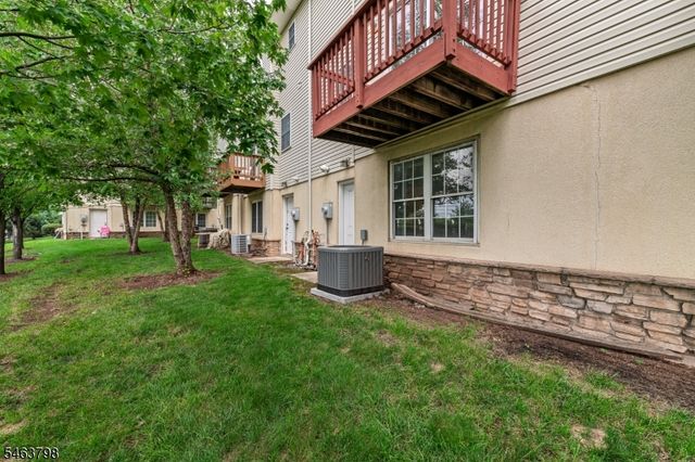 24 Alerica Ln 24, Franklin Twp., NJ 08873