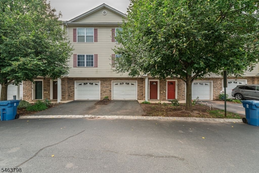 24 Alerica Ln 24, Franklin Twp., NJ 08873 — photo 2