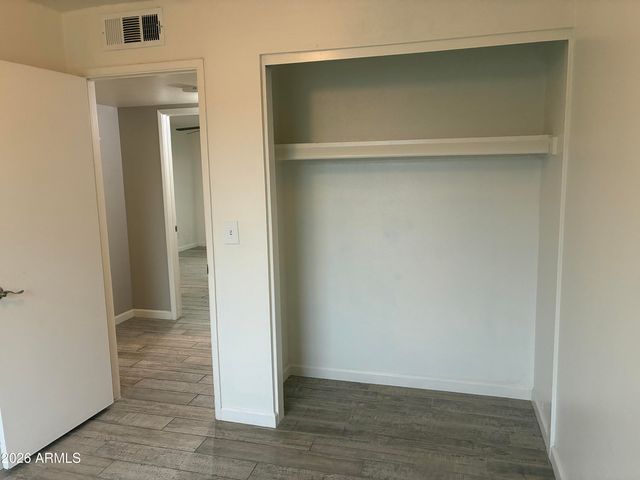 6713 W CAROL Avenue, Peoria, AZ 85345