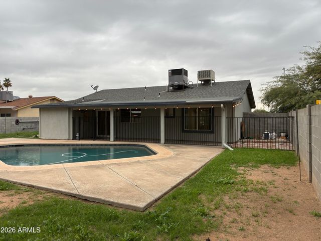 6713 W CAROL Avenue, Peoria, AZ 85345