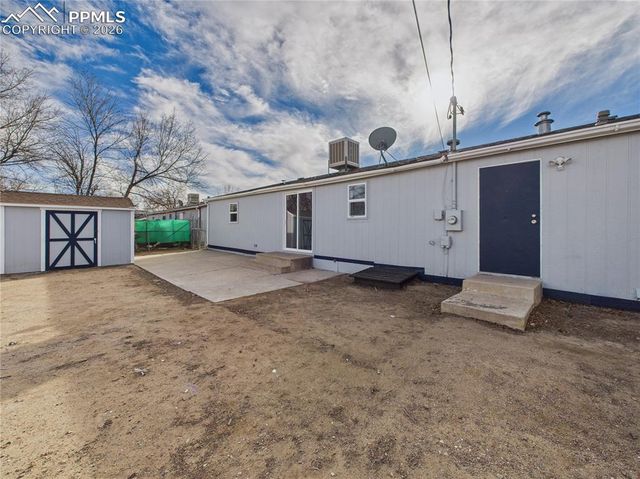 2031 W 11th Street, Pueblo, CO 81003