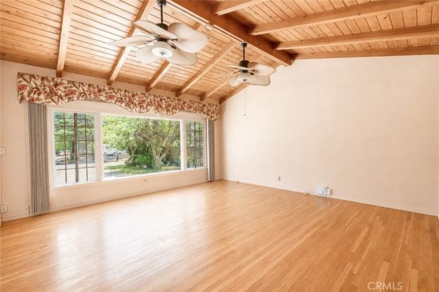 10845 Zelzah, Granada Hills, CA 91344