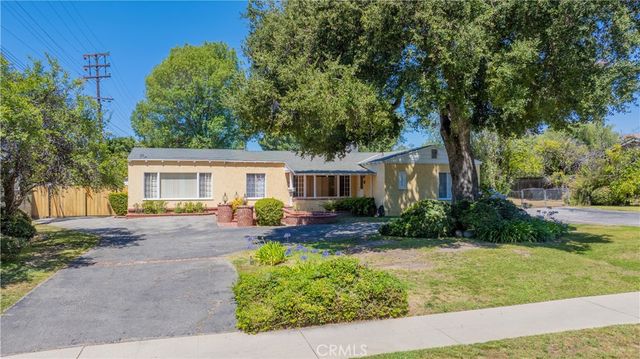 10845 Zelzah, Granada Hills, CA 91344