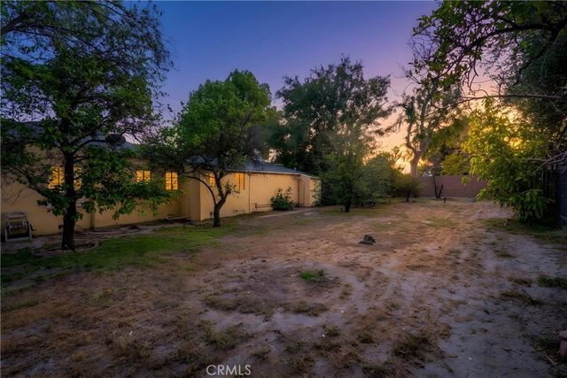 10845 Zelzah, Granada Hills, CA 91344