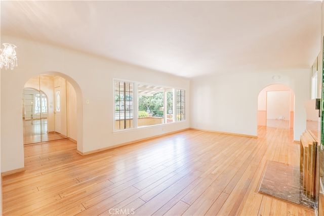 10845 Zelzah, Granada Hills, CA 91344