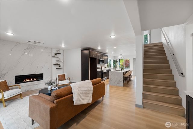 1231 S Washington Street, Tacoma, WA 98405