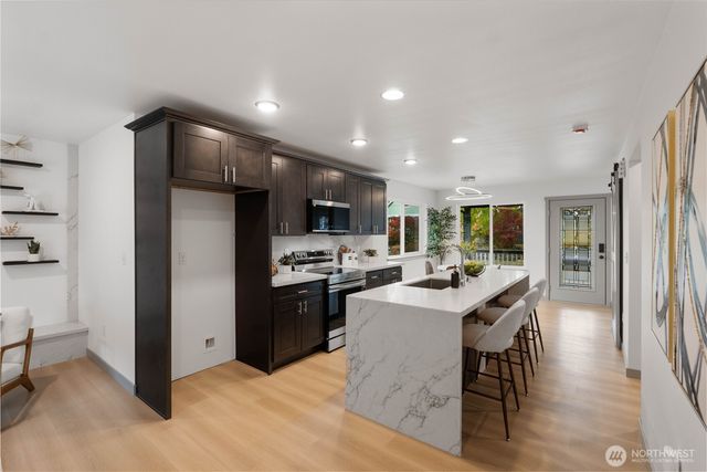 1231 S Washington Street, Tacoma, WA 98405