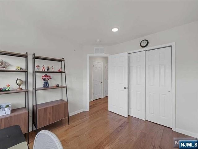 12 Litchfield Lane, Fair Lawn, NJ 07410