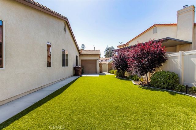 35554 Yellowstone, Winchester, CA 92596