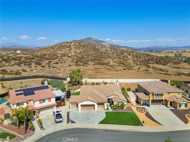 35554 Yellowstone, Winchester, CA 92596