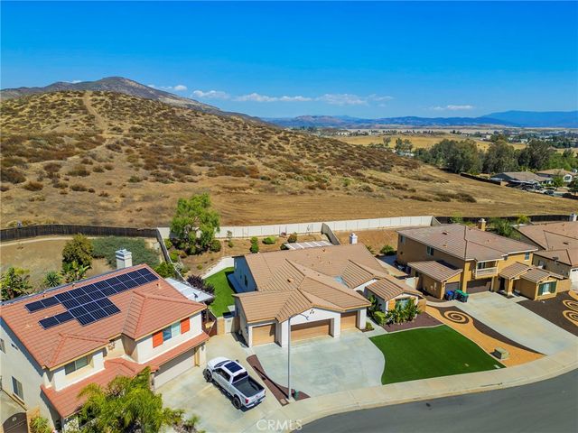 35554 Yellowstone, Winchester, CA 92596