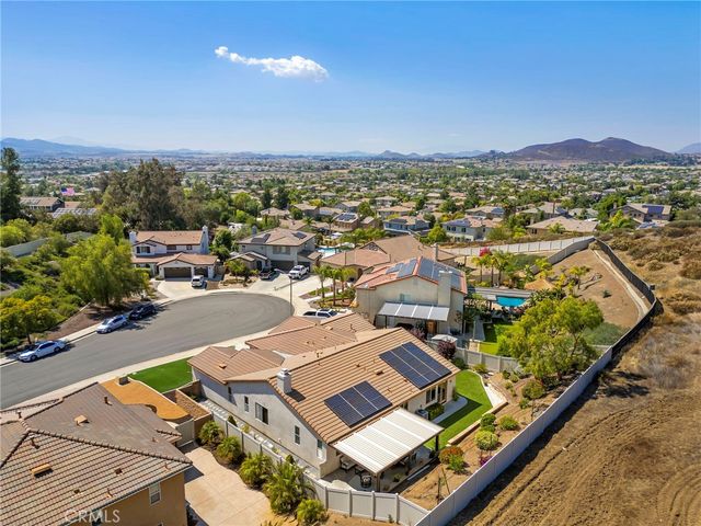 35554 Yellowstone, Winchester, CA 92596