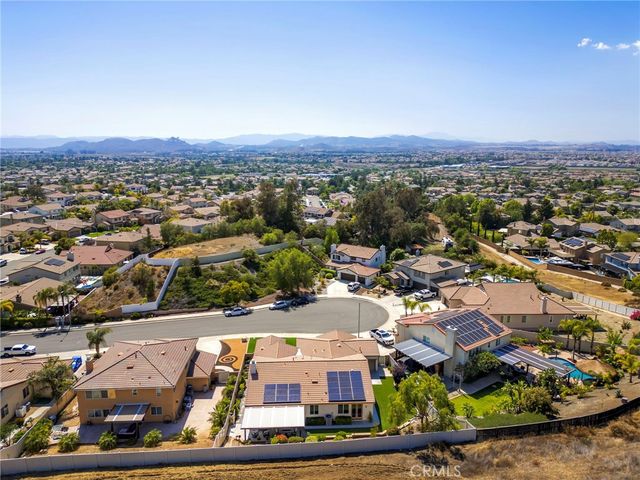 35554 Yellowstone, Winchester, CA 92596