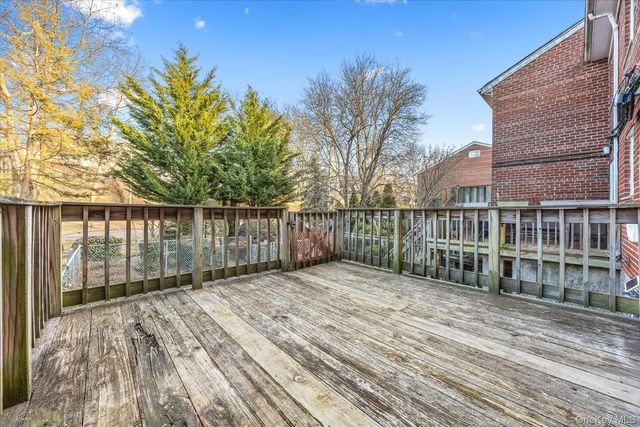 1537 144th Street, Whitestone, NY 11357