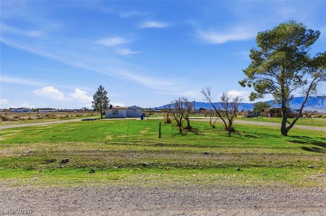 1141 West Chipmunk Road, Pahrump, NV 89048